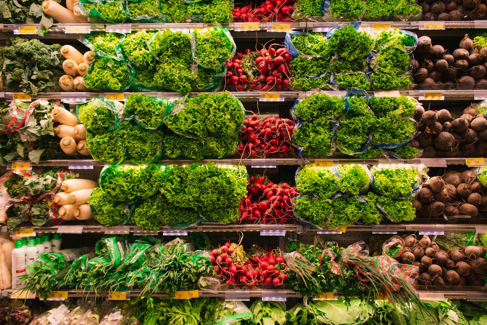 How to Build a Low-Toxin Grocery List