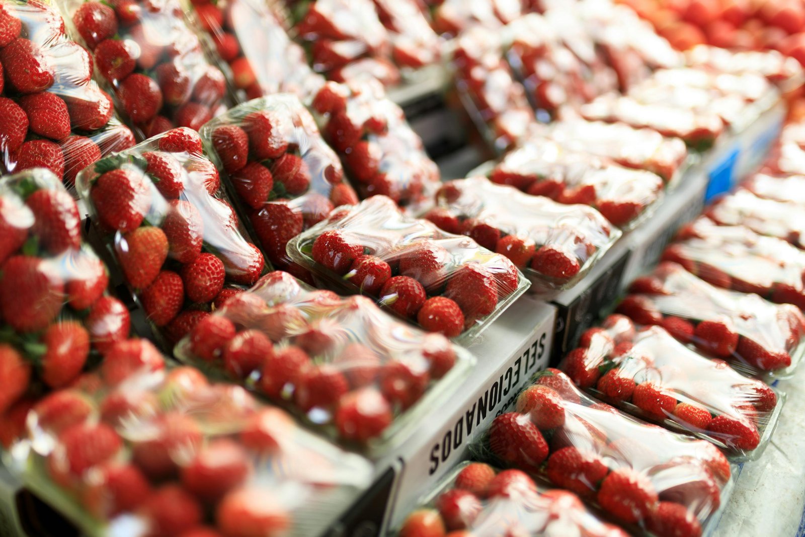 How Food Packaging Affects What’s Inside It